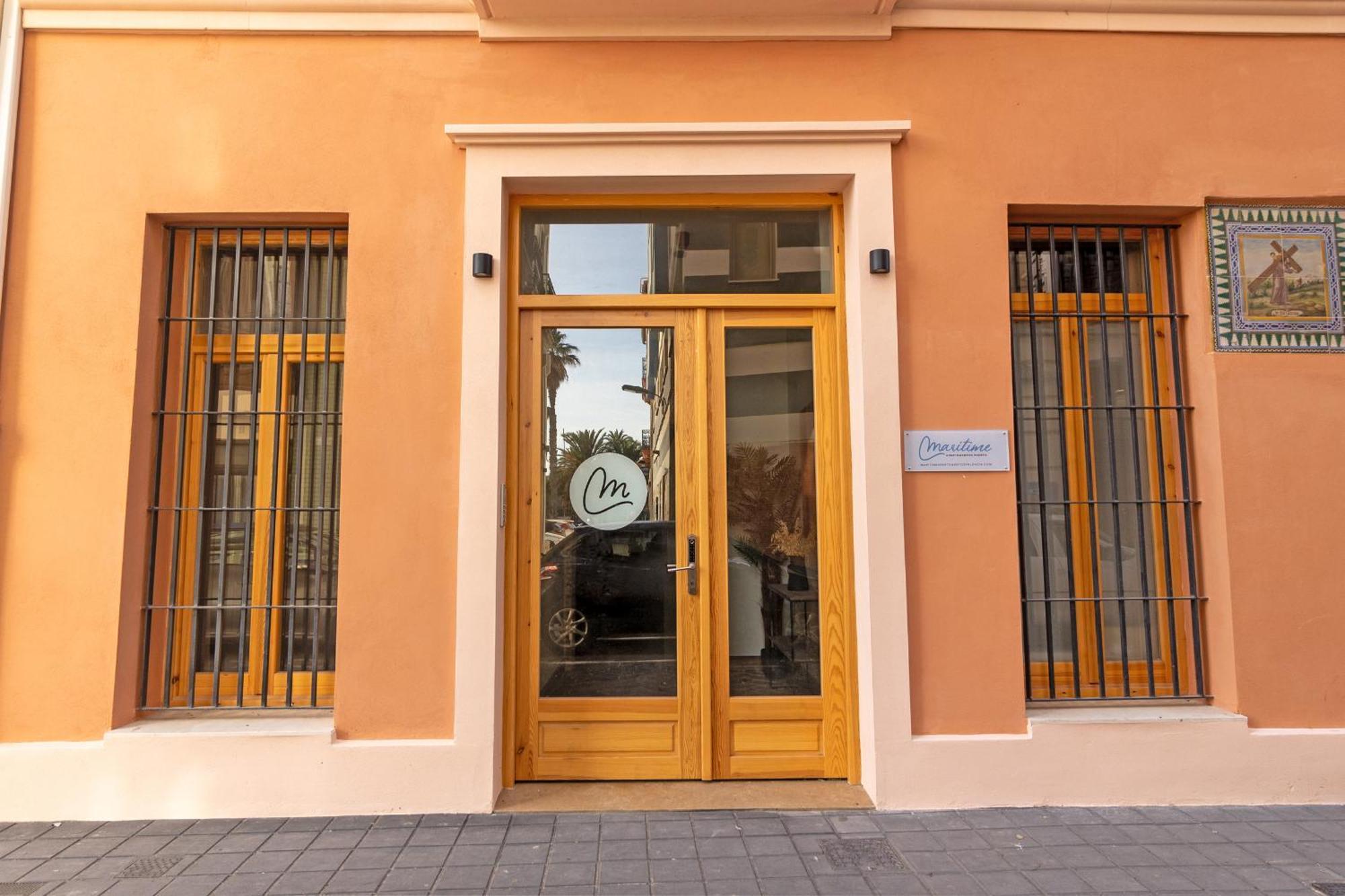Maritime Apartamentos Puerto Valencia Bagian luar foto